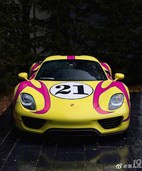 ��������ɫ��˼��Ҳ̫˧�ˣ����Ǹ����𣬸���Ҫ����Ǯ��