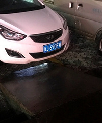 �ع�������ͣ��˾������ȫ��ס��ƿ�����µ�·