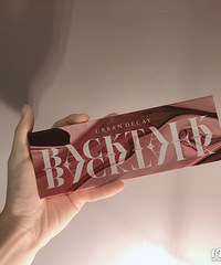 һ���о����и�ɫ��Ӱ�������и߹����Ӱ�̣�������