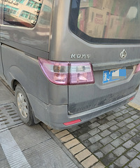 ���������ġ���ɫβ��Ư����