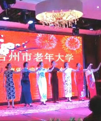 �������ġ������ѧ���ְ࣬ӭ����������