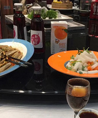 ��ο���������ÿ���˶��й���