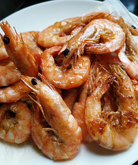 �ֵ�������Ľ��δ�Ϻ��Ϻ�����ɴ�࣬Ϻ�����۵���