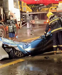 ����һ���⳵��ˮ��޳�ѹ�� ˾���˿�5�˵�������