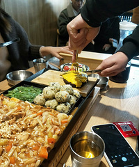 �ϲ��˷���Ա��һ�����˸����ǽ��ܣ������Ž�֭Ҳһһ����