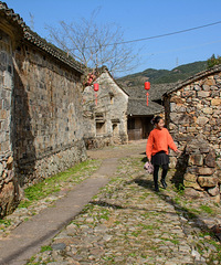 �߽����������¹Ŵ壬������Զ��������