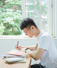 ������������Ŀǰ���ٺ���չ���з��г��޾��ø������Ը����