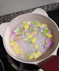 �������ġ��������������̵���ɫ��Ĳ������ӵ�ɫ�أ�