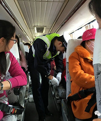 �������ͨ��ʱ�䶨�ˣ��ٿ����˳��й���