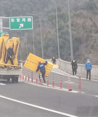 �ڻ����ҶΣ���վ����������⣬������ھ��ѷ��