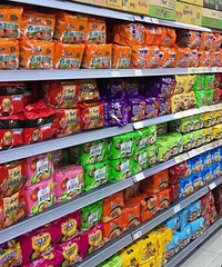 ̨���Խ�Ӫҵ�ĳ��У���������ܣ�̨�ݳ����ͻ����ŷ�ʽ