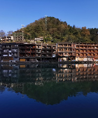 ��˹ų����һȦ