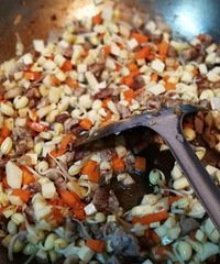 ������ա���̨������