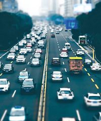 ����������3���»���ã�ÿ�»�6000�೵��������ôά����������