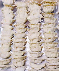 ���Կ��������ڽ��ӣ���һ���Լ�ߦ����Ƥ��ζ������