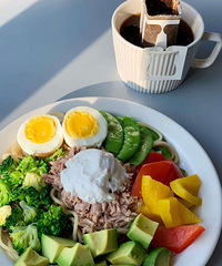 ���۸��᡿�����ж����˿�ʼ�ϰ����أ�