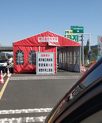 ��������һ�˸��٣��ϸ���ͦ���׵ģ��¸��ټ���ϸ�