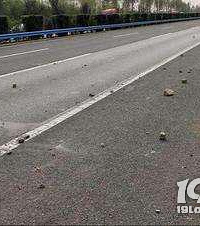 �����г�·�м�����ʯ����ô�죿�������ѣ�ǧ��Ҫ�ţ�Ӧ��ô��