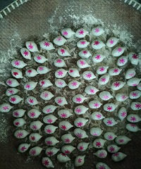 �������ġ��ǳ�ʱ�ڣ���ͷԲ��û�ط���ֻ���Լ�����