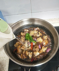 ������ա�ţ����������һ�������緹�������