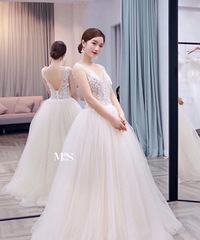 �����ر����˿����һ����Ψ��Сʫ