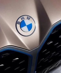 ��������ȫ��logo��û�кڱߵı����꣬�������ô����