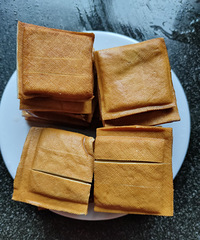 【厨艺大赛】卤豆腐干,稍微有点点咸,味道很不错哦
