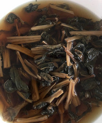 【厨艺大赛】菜干烧肉,然后肉嫩了后再放入菜干,香喷喷