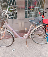 �������ġ��ձ����ڵ����г�15���˾ͻ�����̥