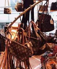 4600元拿下LV大热包包,东京中古店的淘宝记录