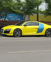 【汽车街拍】这车停在这里,属最耀眼的
