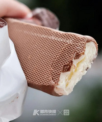 �Ա�����𣿴���õ�����ѩ�����ˣ�ϲ��ĺ��ǲ���Ҳ����ס�ˣ�