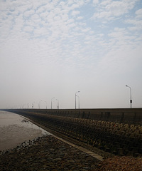 ͷ�Ÿۿ纣�������䣬�غ��̰Ӱ������̰��ںӵ������ͦ���