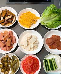 ������������Լ��ڼҶ��ܰڼ��̯��