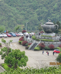 ����֮����ɽ�У��ǰ����µ�һʯ������ӡ������