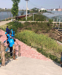 ��ÿ��һ���ο������ٸߵ�ͺ���