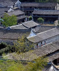 ������������壬��һ����ɽ��ˮ����Լ��