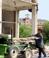 ��860���ж� | ���֮������ɽ�����ڣ��������׮�����볡��