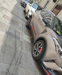 ���������ġ���ƨ�ɺÿ����и��ԣ�