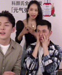 Ů���Ƿ�����Ļ����ַ��ˣ��򵥵��Ĳ�����������������ѧ����