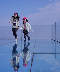 ���֮����������ƣ���ɽ�糵��Ϥ������ӳ�ھ�����