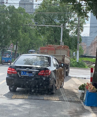 �����������ڲ��棬���³���λ���