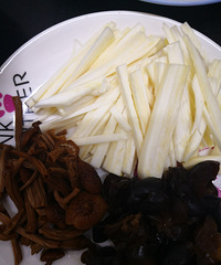 ����Ϻ����ֻ�����Σ�������Ҳͦ������