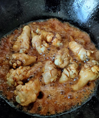 �������ԣ�ը���ȿ������Ⱥ��ռ��ȸ���ʳ��