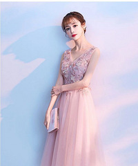 ��ɫϵ��ͬ��ʽ���Ʒ��ϼ��������ٿ���ռCλ��