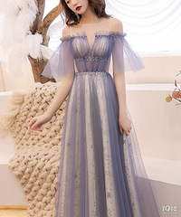 ��ɫϵ��ͬ��ʽ���Ʒ��ϼ��������ٿ���ռCλ��