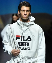 �ÿ�������� FILA����Ȼ�Ǻ����ع�