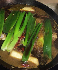 ��˽����ʳNo.44��ţ�Źǣ���Ҫ�ű��ǰ���ɫ