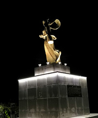 �й����ٲ������������е���Сҹ��