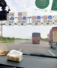 �����ϣ�С���֣�С�������߿ͳ�����ȫ���ǻ�������ȫ